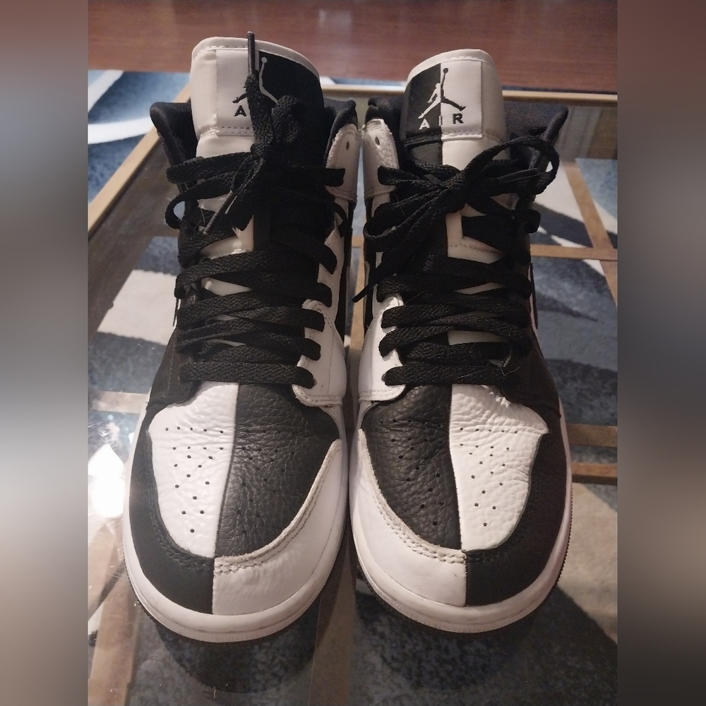 Women 9.5 Nike dunk high
